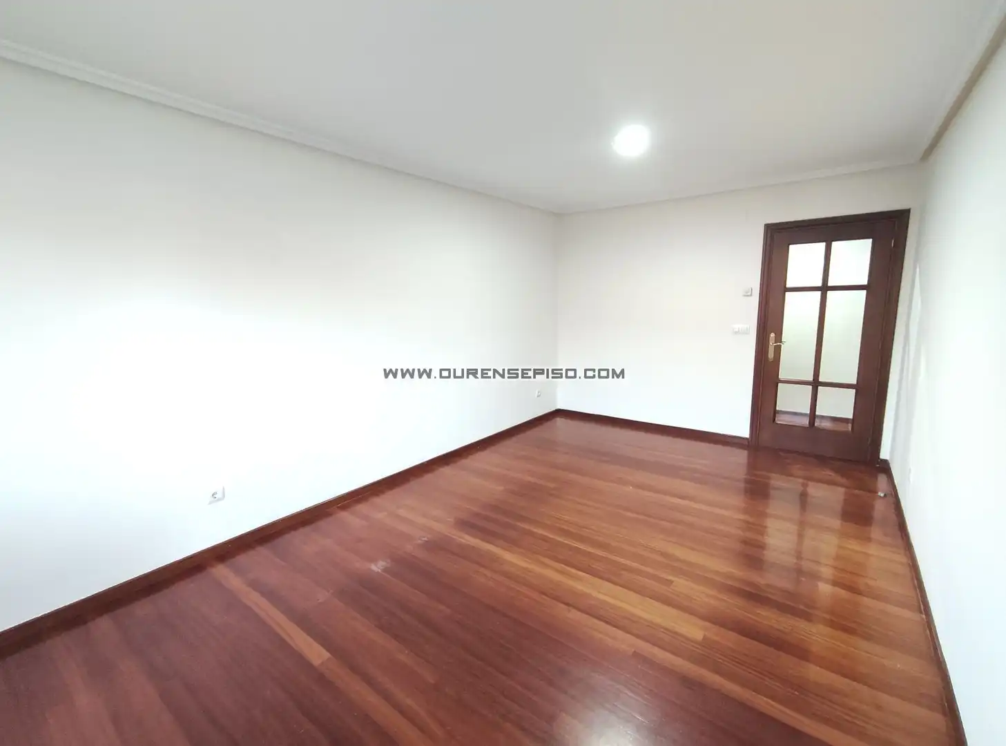 Flat for rent in Ourense Capital   with Heating, Oven and Washing machine