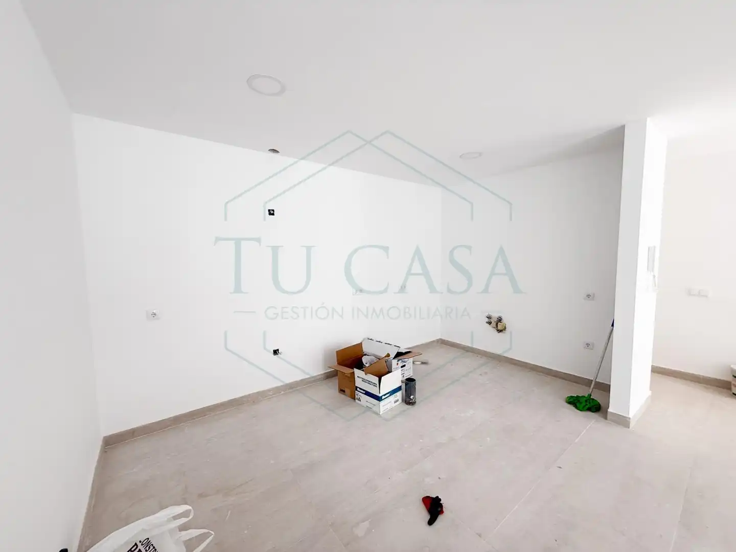 Casa adosada en venda en Chiclana de la Frontera amb Terrassa