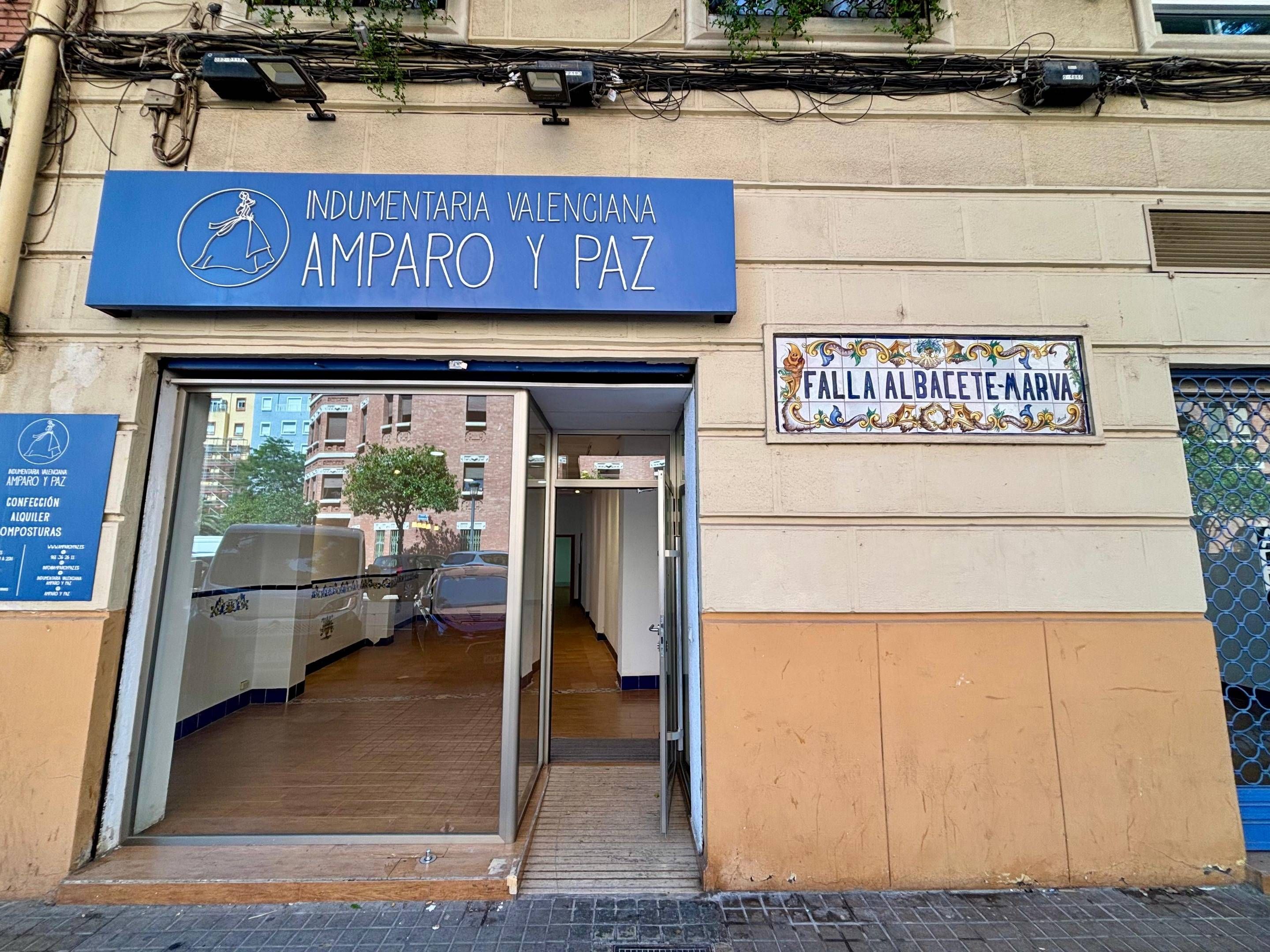 Premises to rent in  Valencia Capital  with Air Conditioner