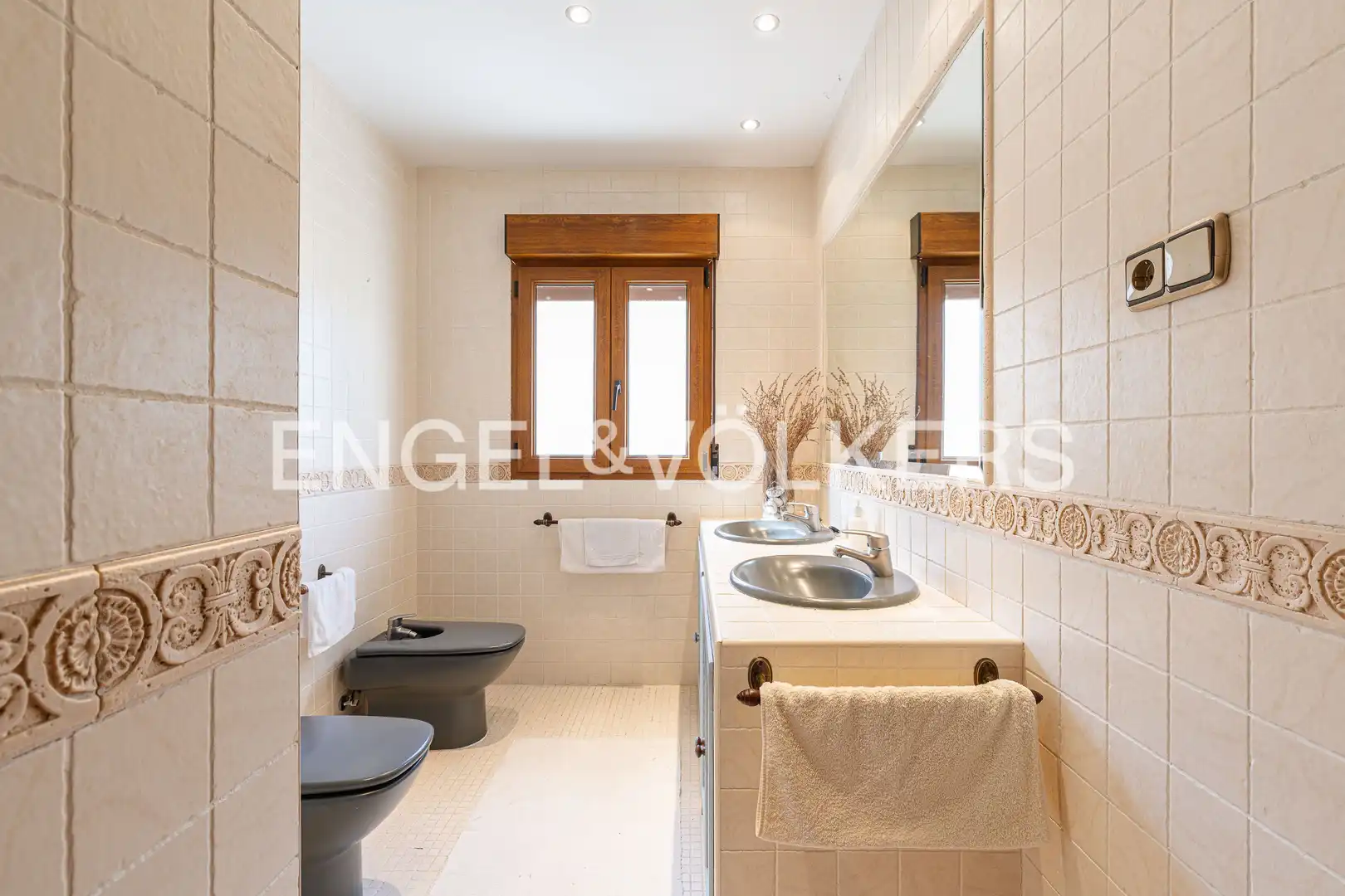 Bathroom of Houses for sale in Becerril de la Sierra  with Heating, Private garden and Terrace