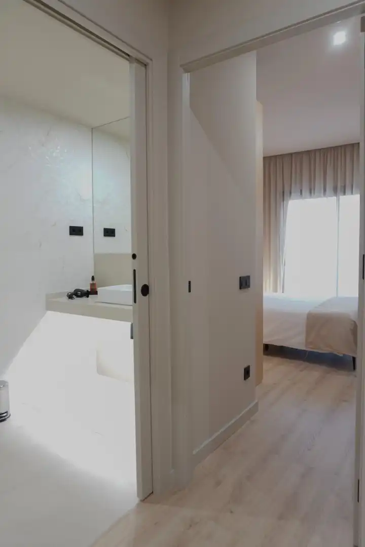 Habitación de Piso de alquiler en Badalona con Aire acondicionado, Calefacción y Amueblado