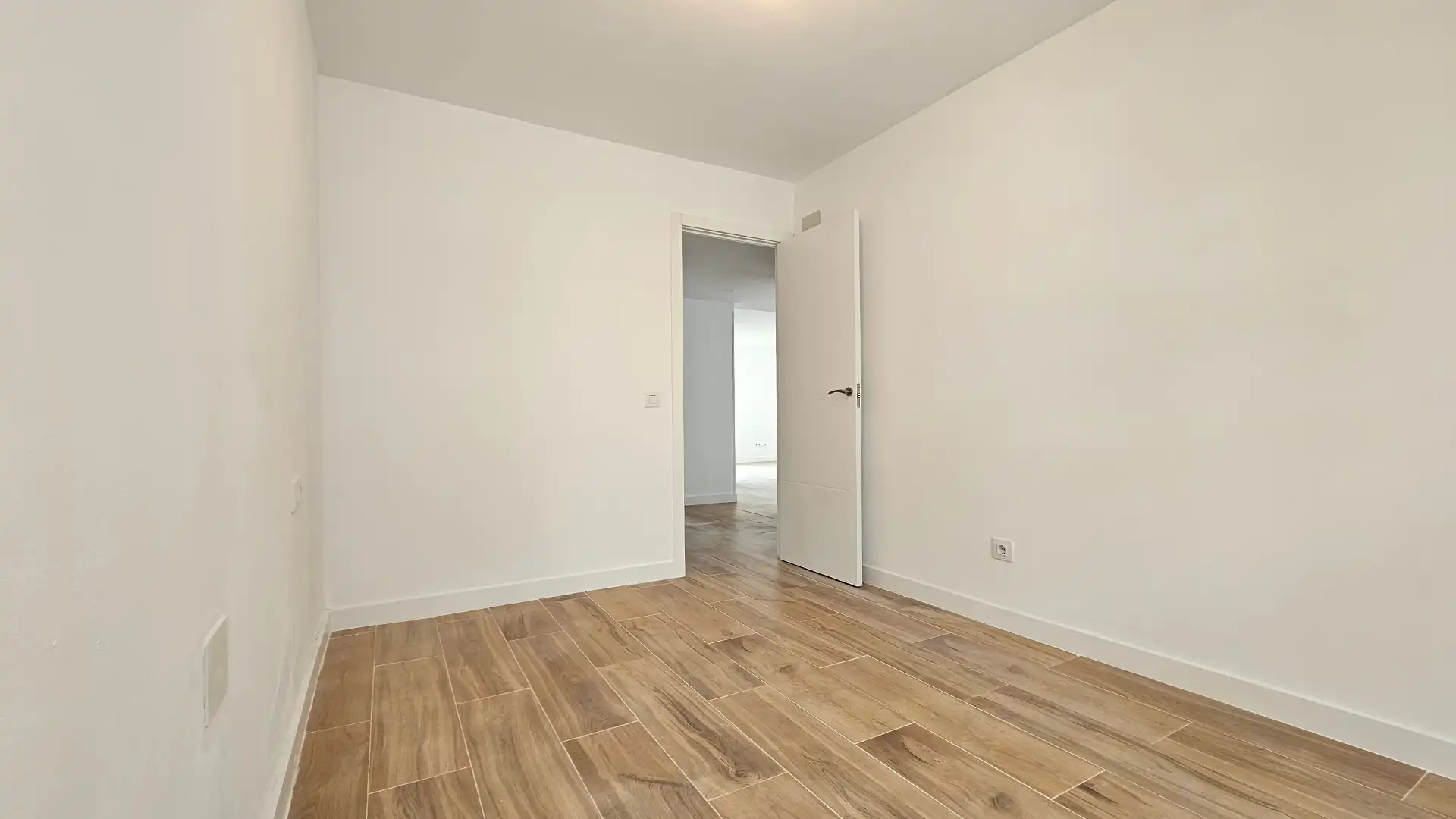 Bedroom of Flat for sale in Vitoria - Gasteiz  with Heating, Terrace and Storage room