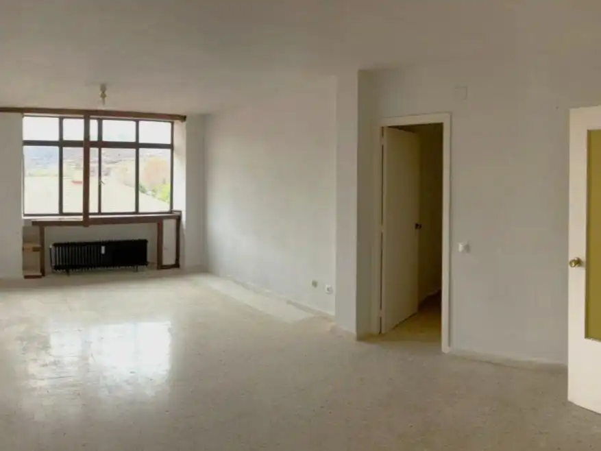 Appartamento in vendita a Avenida de Madrid 15