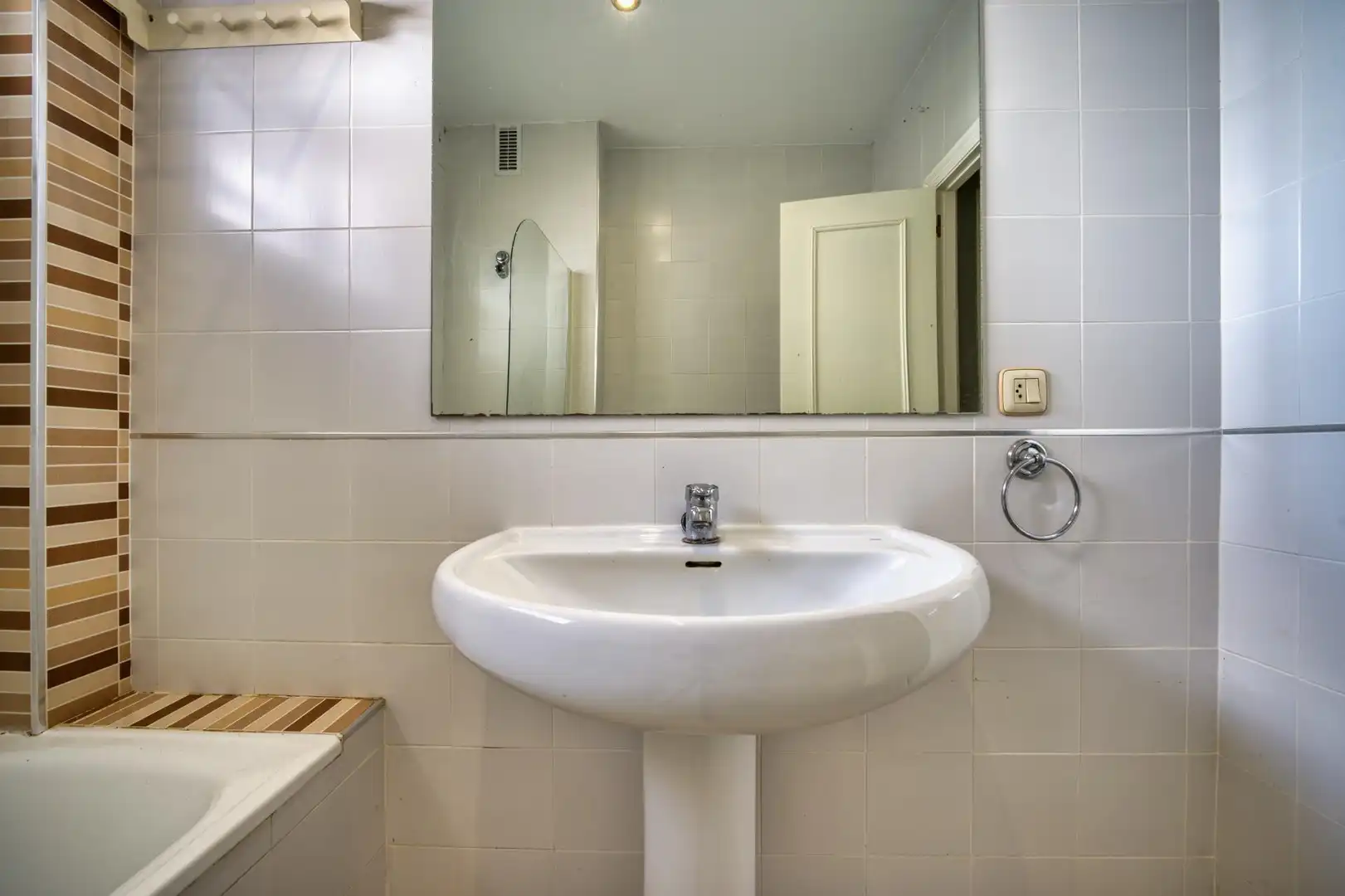 Bathroom of Flat for sale in Sevilla
