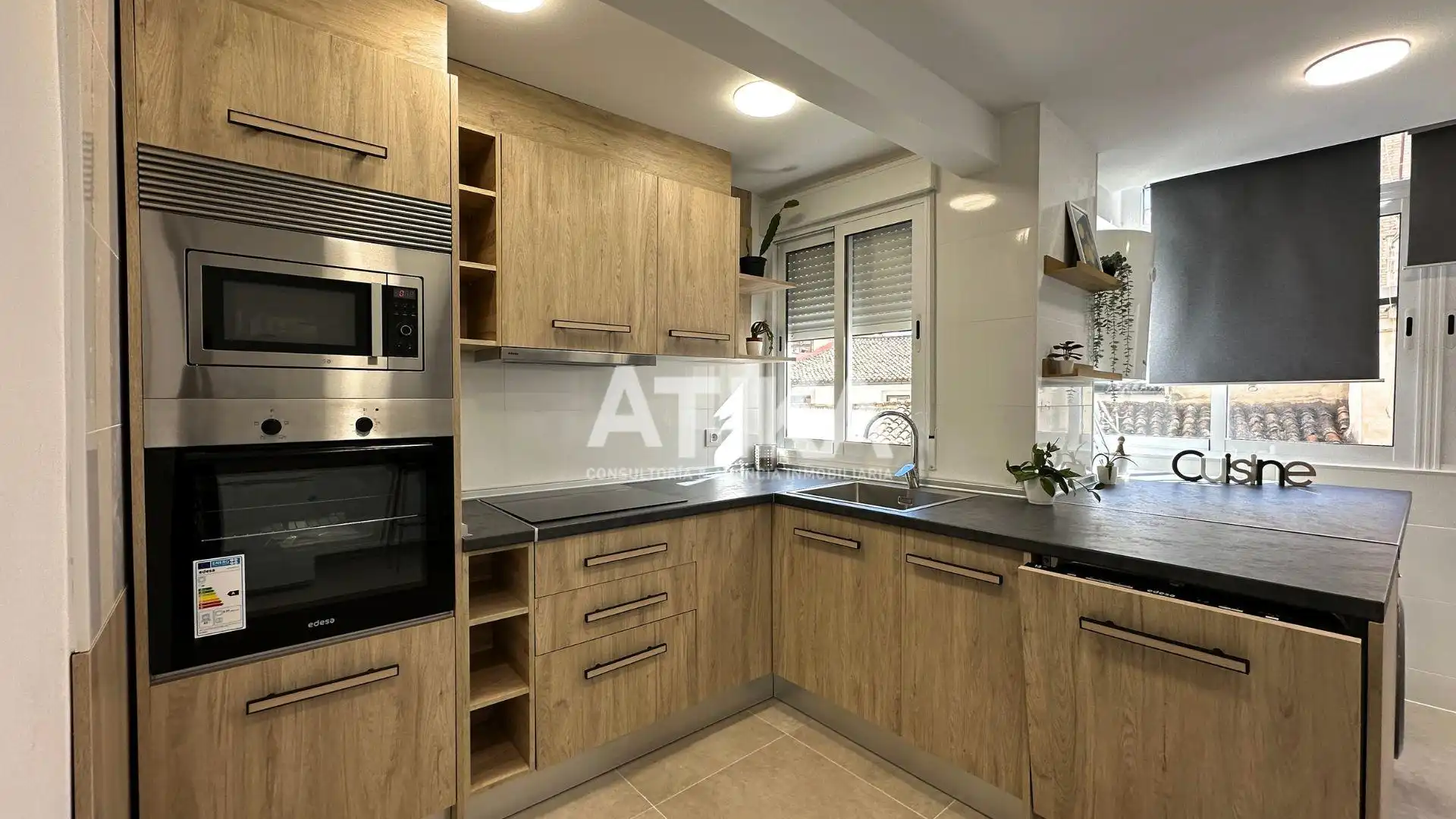 Cocina de Piso en venta en Albaida con Parquet, Trastero y Amueblado