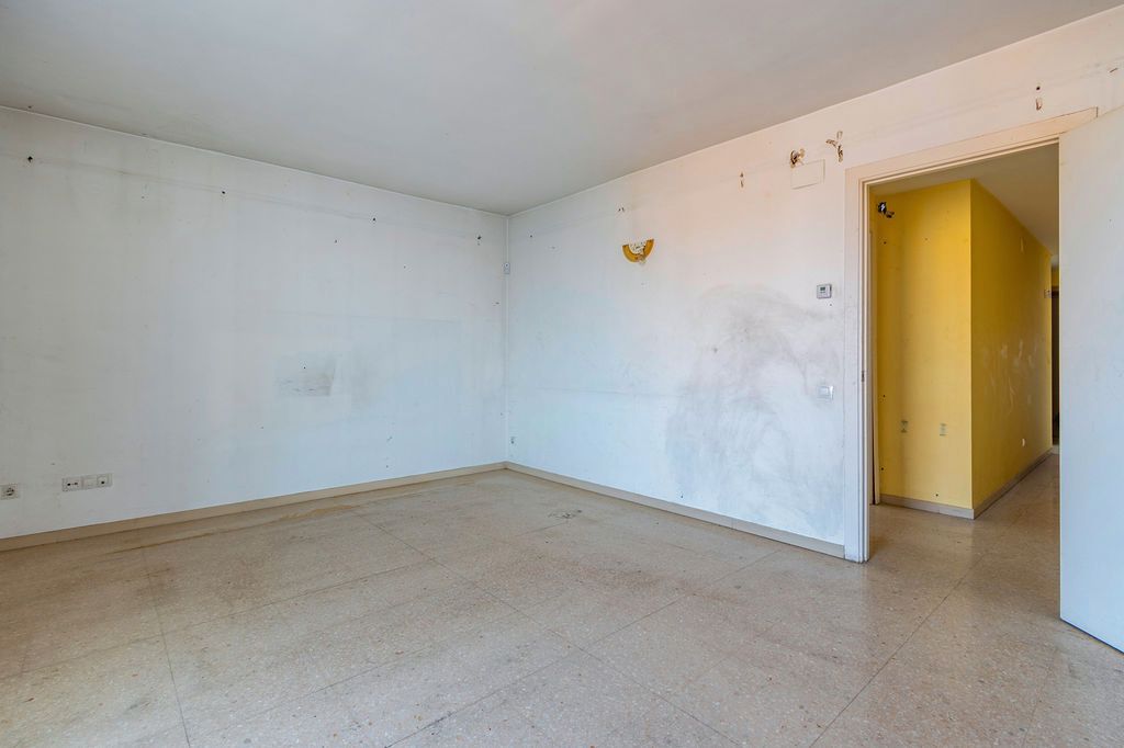 Flat for sale in  Lleida Capital