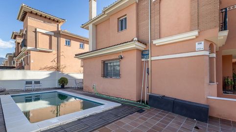 Foto 5 de Casa adosada en venta en Camino del Lorador, 32, Huétor Vega, Granada