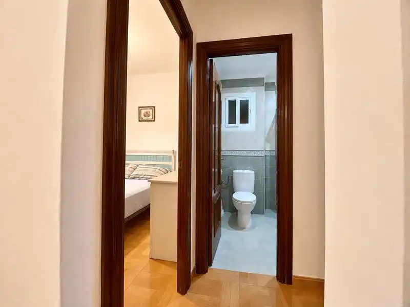 Baño de Piso en venta en Málaga con Aire acondicionado, Calefacción y Amueblado