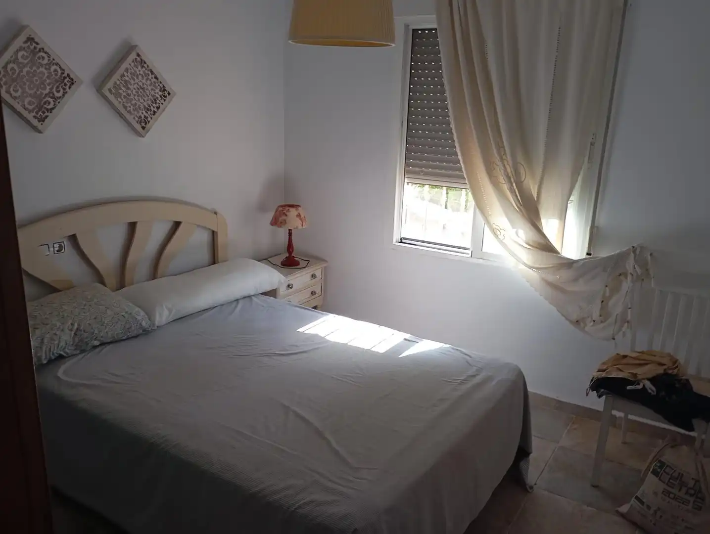 Habitación de Casa o chalet en venta en Chiclana de la Frontera con Jardín privado y Piscina comunitaria