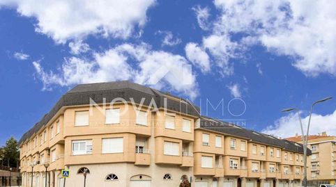 Foto 2 de Casa o chalet en venta en De la Cosnstitución, Arnedo, La Rioja