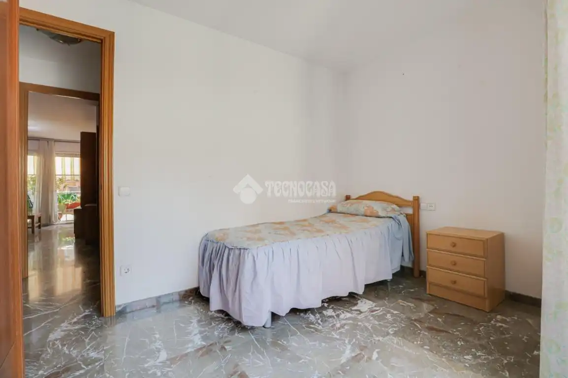 Habitación de Piso en venta en Rubí con Calefacción, Parquet y Amueblado
