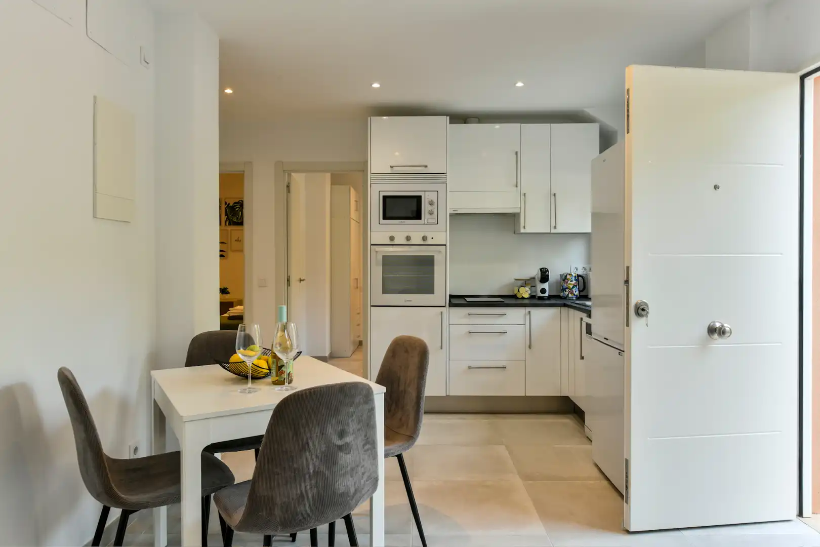Kitchen of Ground floor for rent in Calvià  with Air Conditioner, Heating and Terrace
