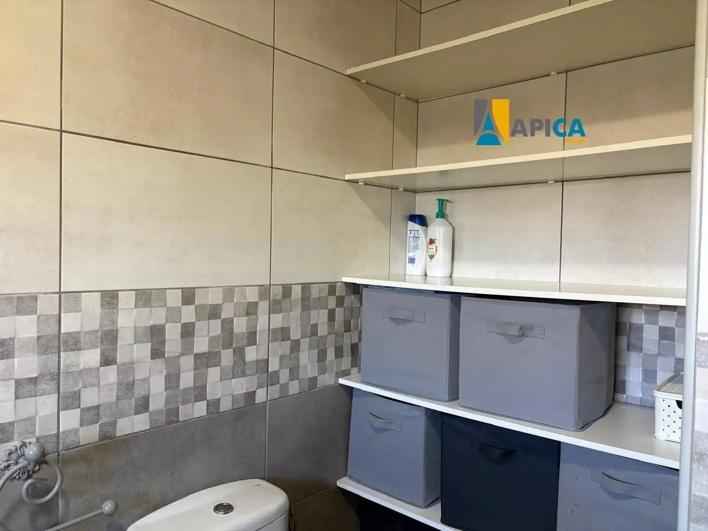 Bathroom of Houses for sale in Chiclana de la Frontera  with Air Conditioner, Terrace and Storage room