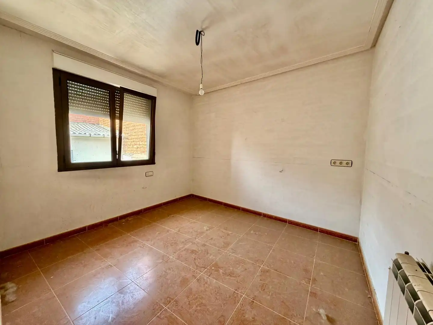 Schlafzimmer von Einfamilien-Reihenhaus zum Verkauf in Villarejo de Órbigo mit Terrasse und Balkon