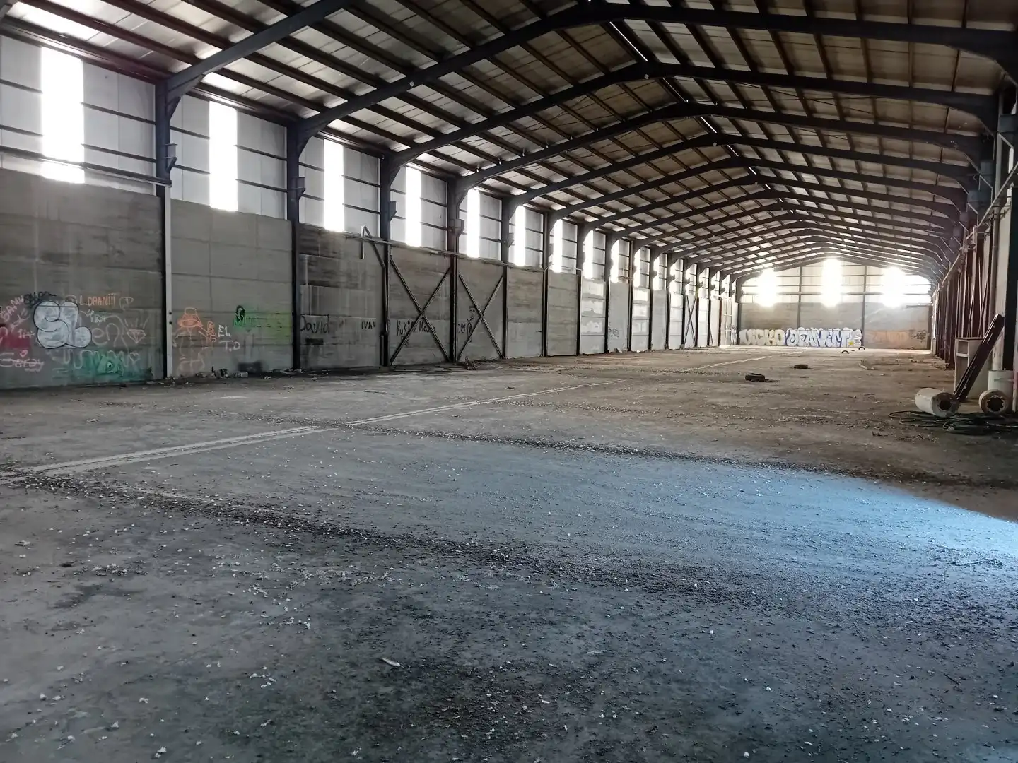 Exterior view of Industrial buildings for sale in Puertollano