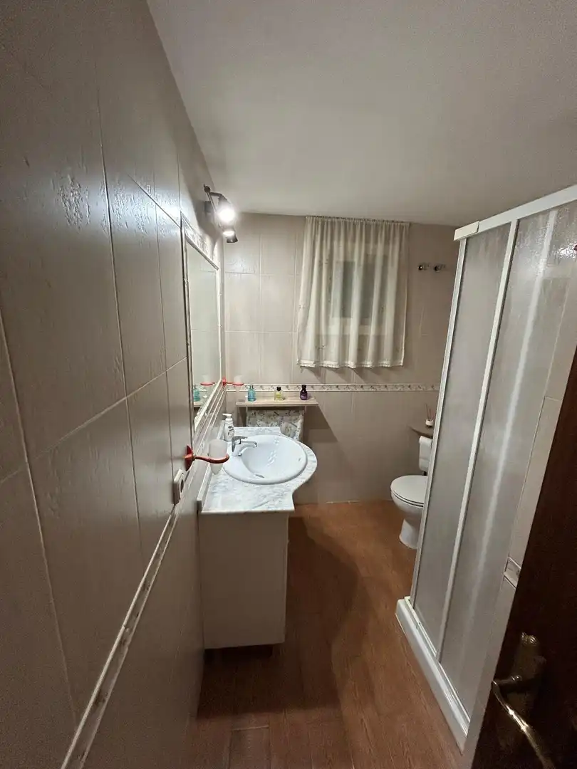 Bathroom of Ground floor for sale in Torremolinos  with Private garden, Terrace and Community pool