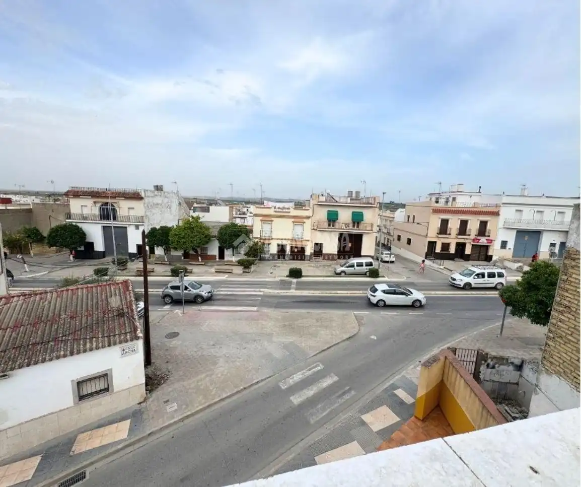 Exterior view of Houses for sale in Las Cabezas de San Juan  with Terrace and Balcony