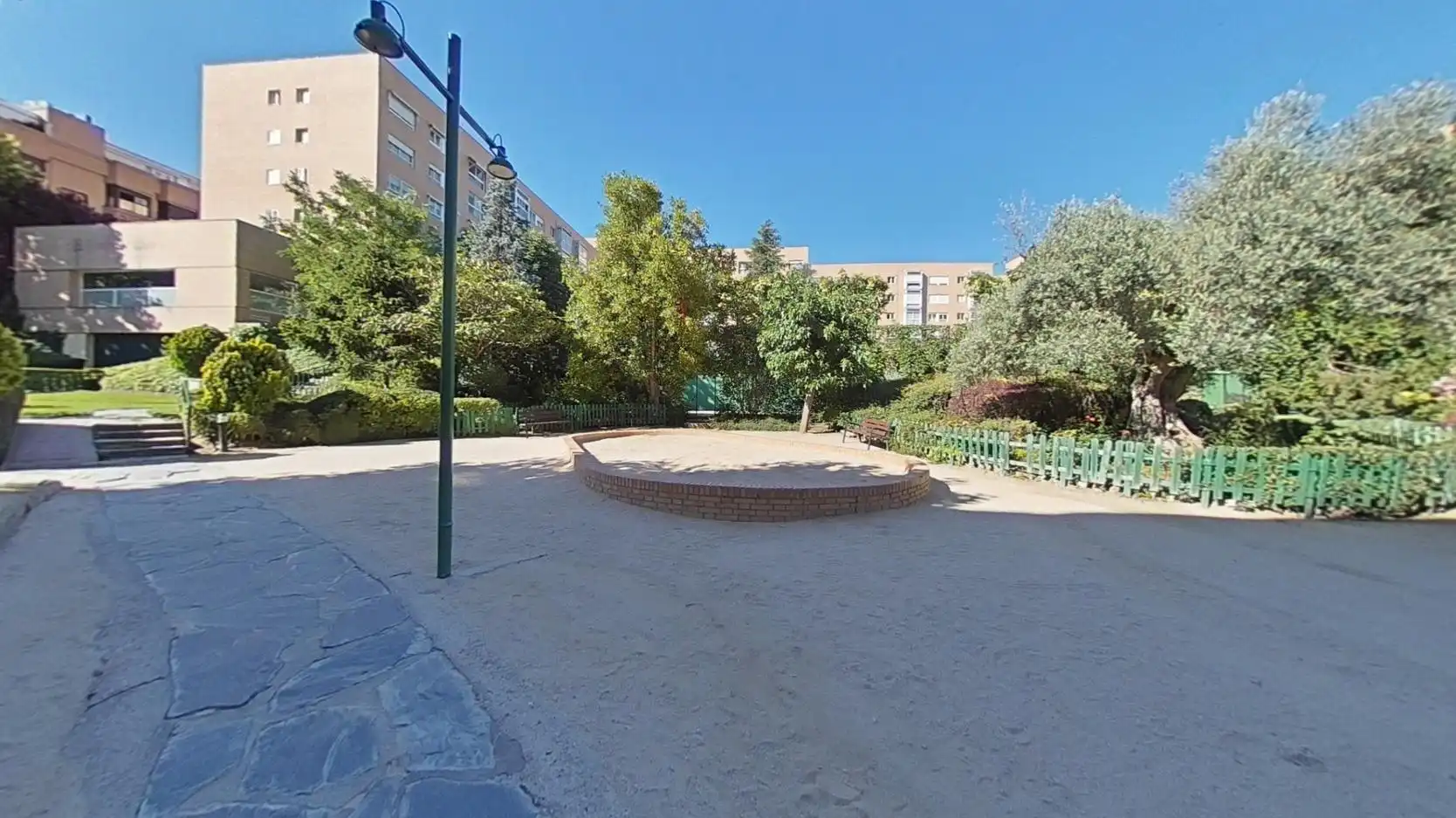 Außenansicht von Wohnung zum Verkauf in Madrid mit Klimaanlage, Heizung und Abstellraum
