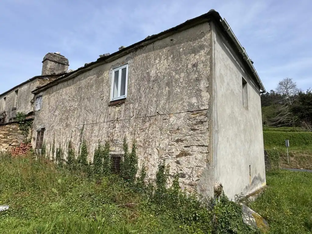 Vista exterior de Casa o xalet en venda en Ortigueira amb Jardí privat i Balcó