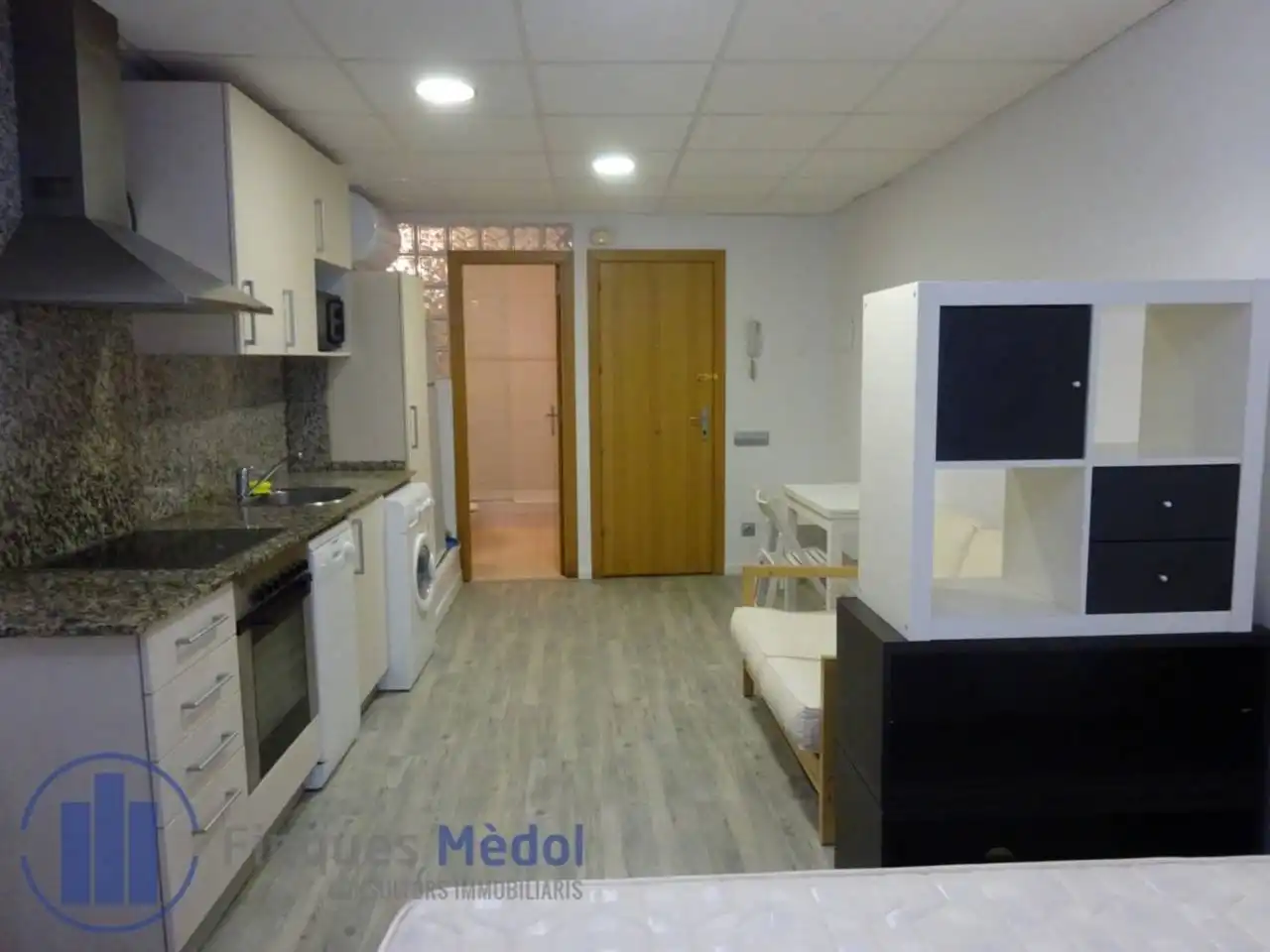 Cocina de Estudio en venta en Tarragona con Calefacción, Parquet y Amueblado