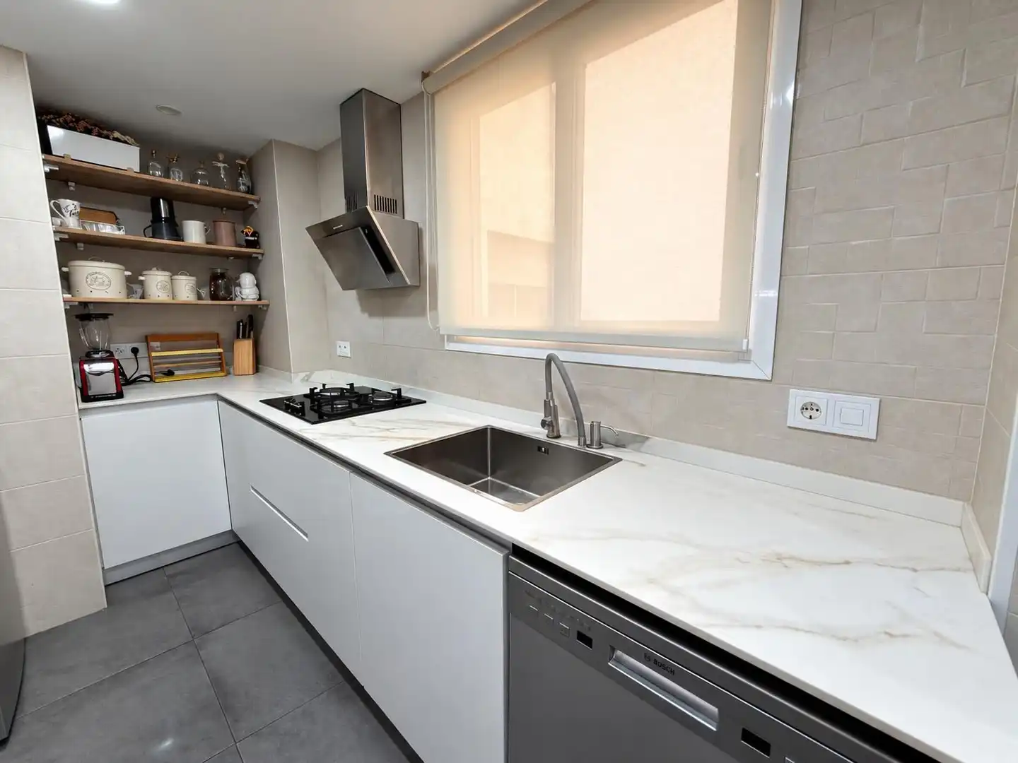 Flat with lift for sale in Calle Cronista Joaquín Collia, imagen 9