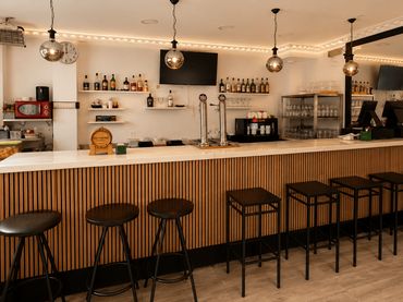 Gewerbefläche zur Übernahme in Calle de Aristóteles