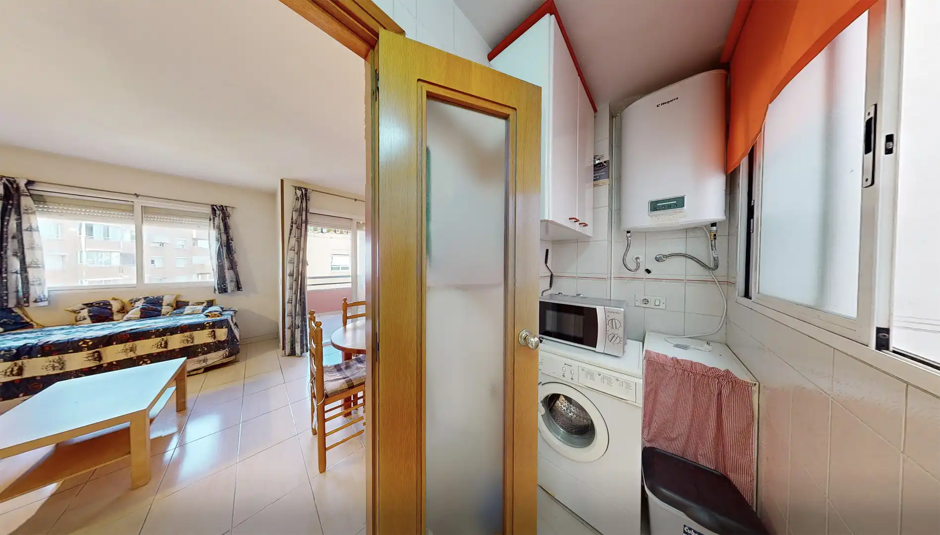 Cuina de Apartament en venda en Benidorm amb Moblat