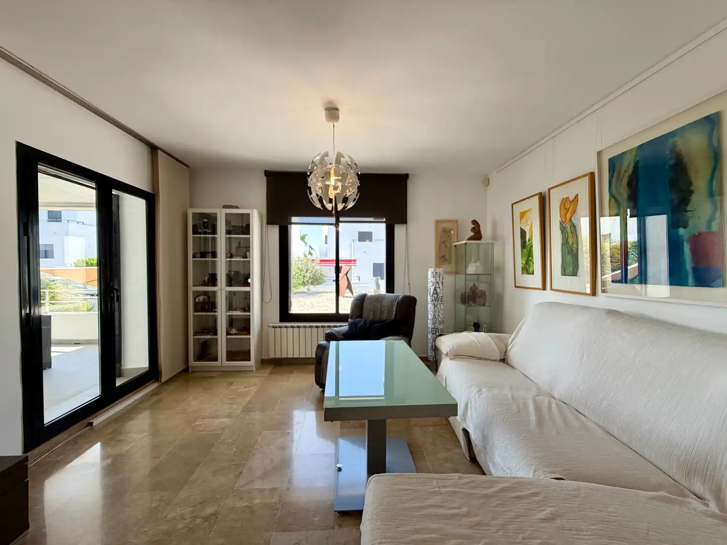 Sala de estar de Casa o chalet en venta en Albolote con Aire acondicionado, Calefacción y Jardín privado