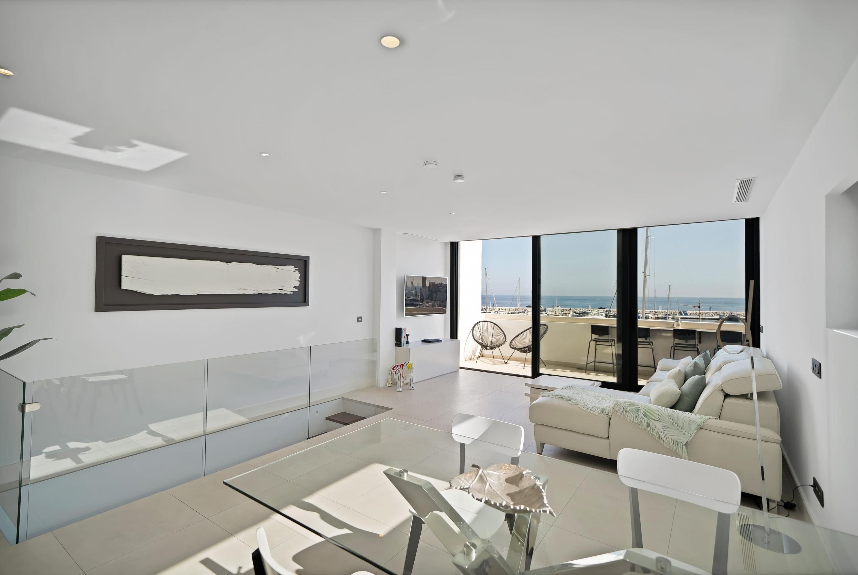 Sala de estar de Dúplex en venta en Marbella con Aire acondicionado