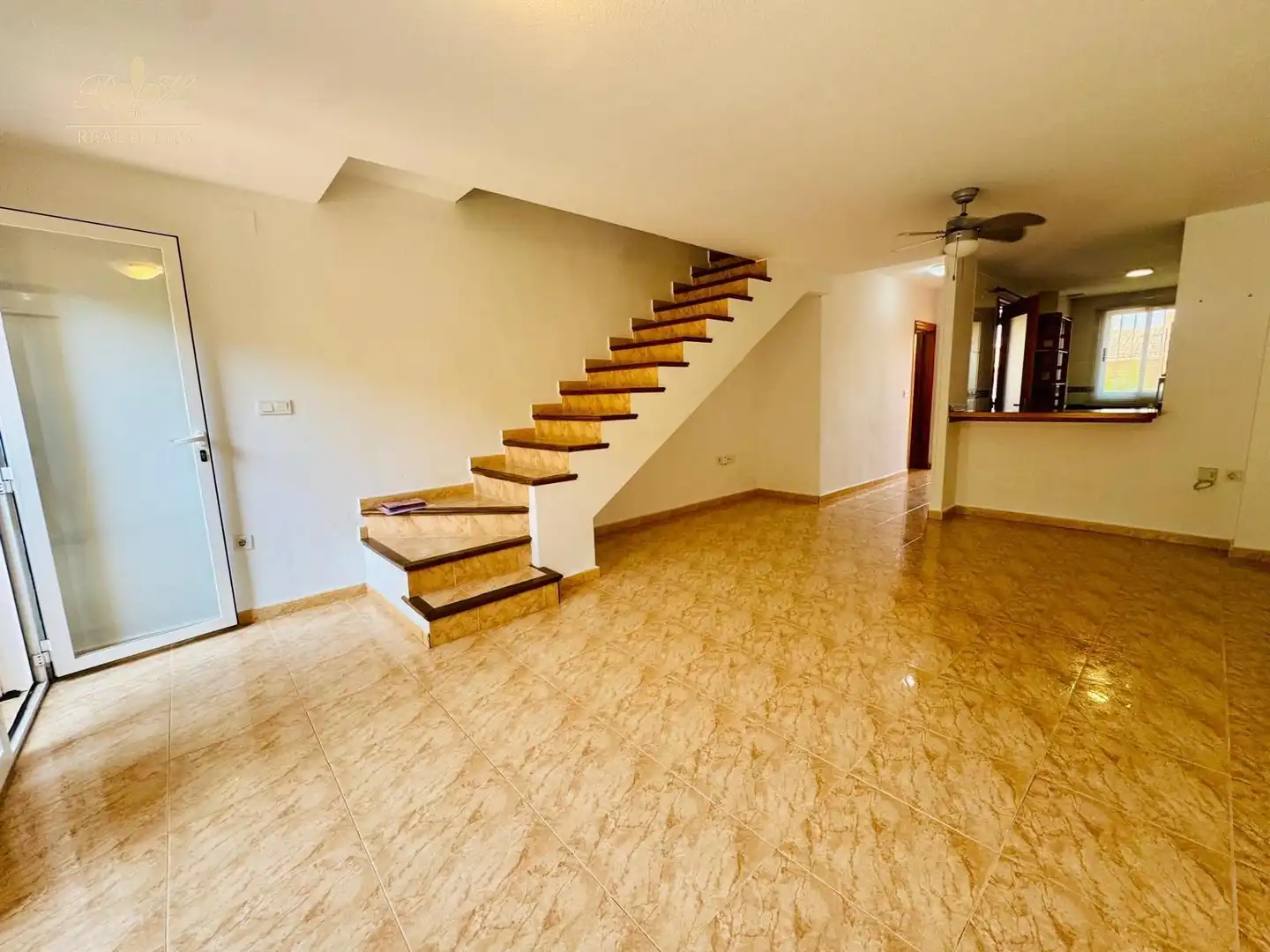 Dúplex en venta en L'Alfàs del Pi con Aire acondicionado, Jardín privado y Piscina