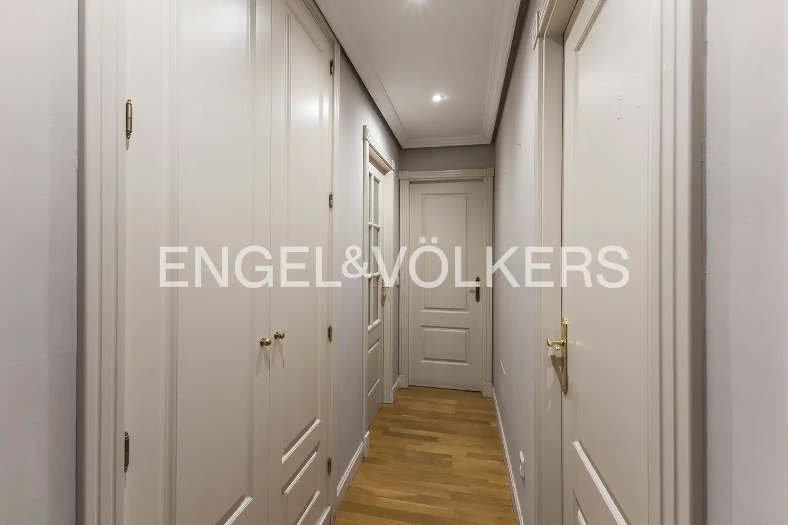 Piso en venta en Madrid con Aire acondicionado, Calefacción y Jardín privado