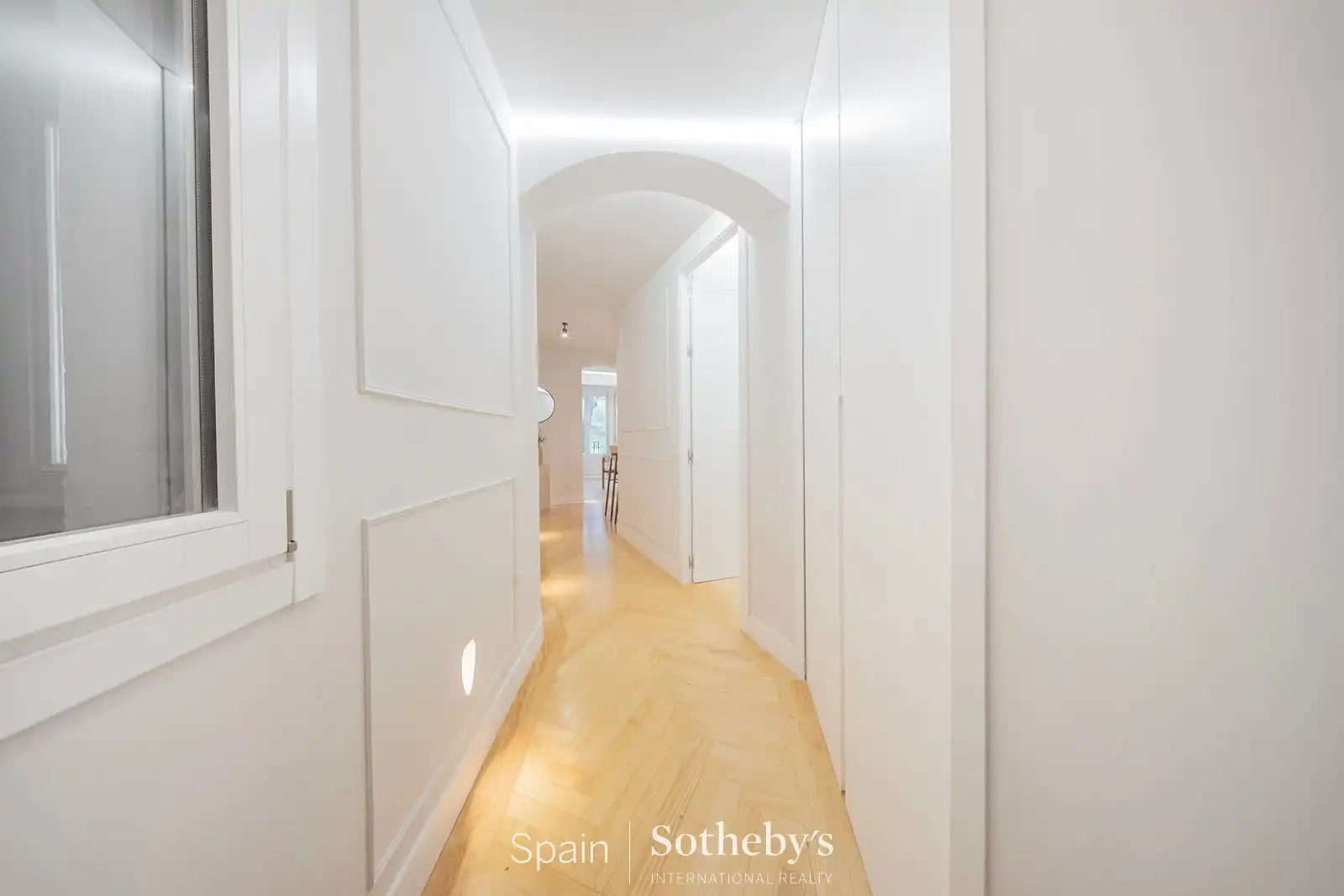 Apartments for sale in Madrid  with Air Conditioner and Heating