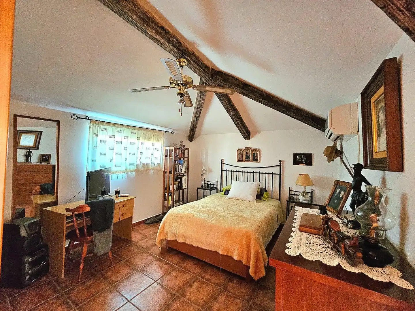 Bedroom of Houses for sale in Córdoba  with Air Conditioner, Private garden and Terrace