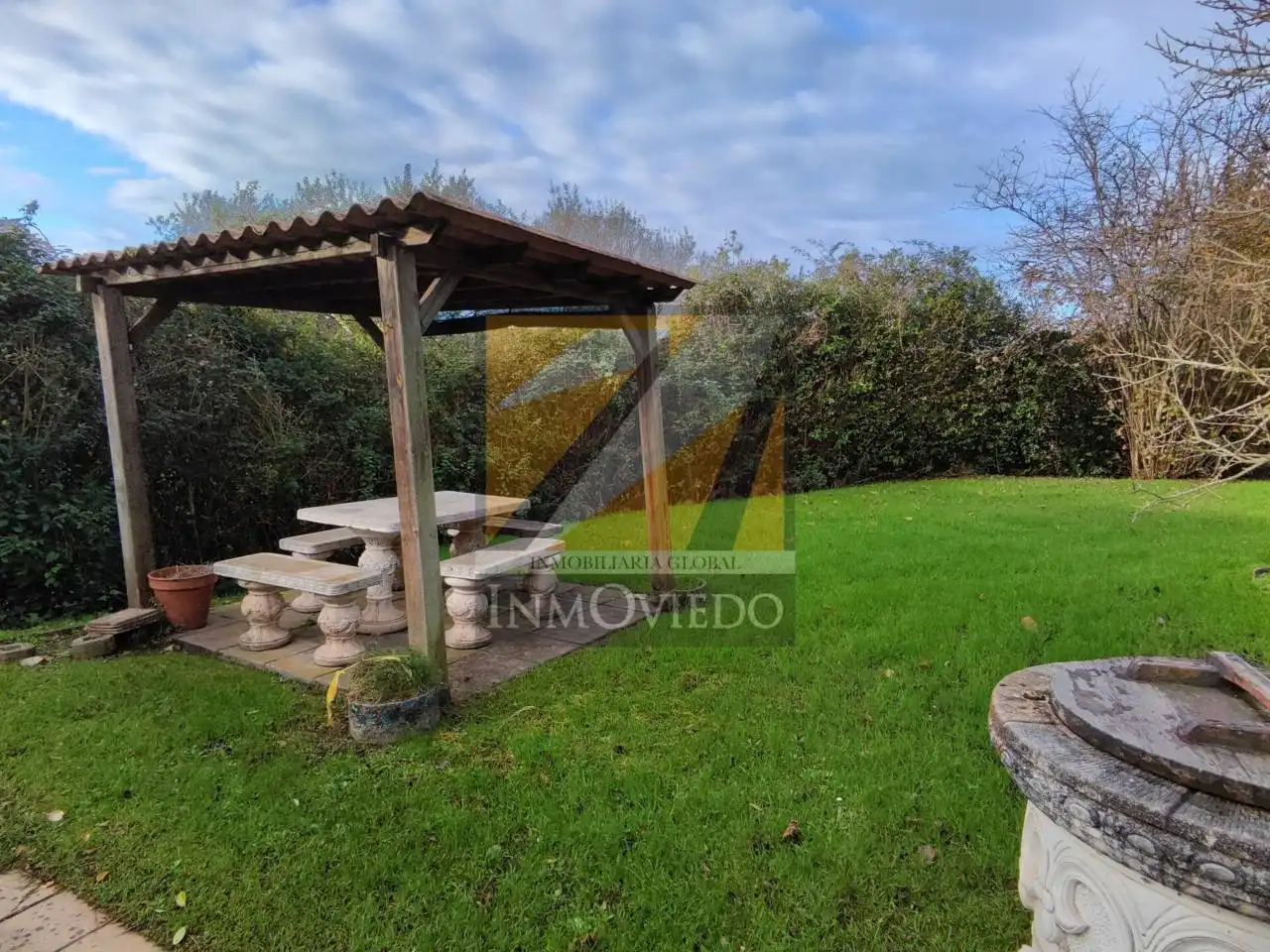 Garden of Houses for sale in Carreño  with Heating, Private garden and Parquet flooring