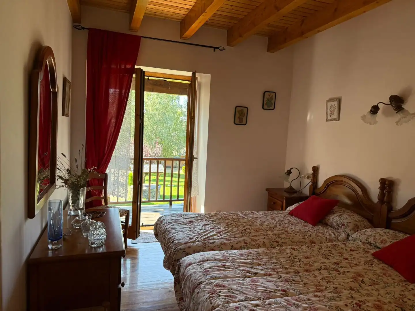 Terraced house with garden for sale in Carrer d'Osseja 2, imagen 14
