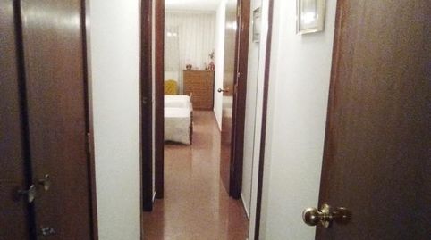 Piso en el distrito de Pueblonuevo Al lado del Mercadona con una superficie de 110 m2 consta de hall, 3 dormitorios, salón-comedor, imatge 4