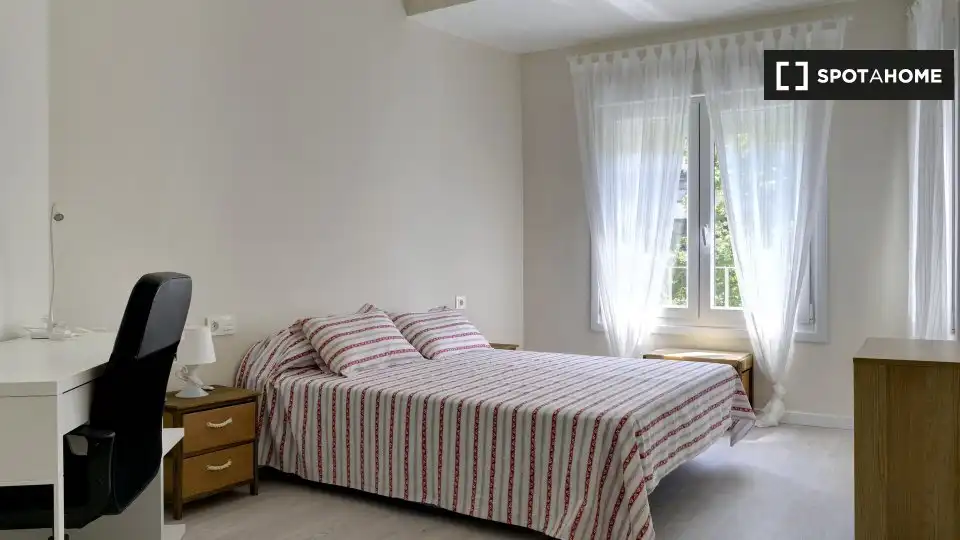 Habitació a Universidad San Francisco