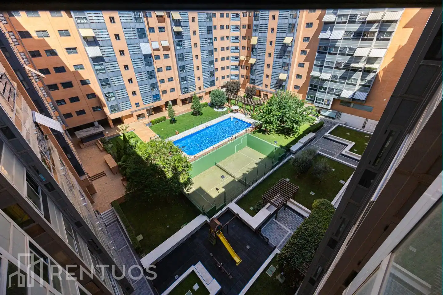 Appartamento con piscina in affitto a Calle de Ariel, imagen 27