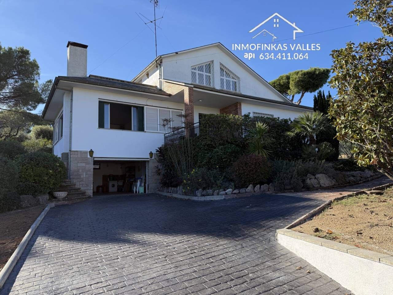 Exterior view of House or chalet for sale in Santa Eulàlia de Ronçana  with Heating, Private garden and Terrace