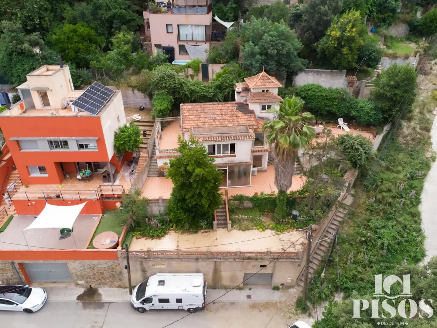 Außenansicht von Haus oder Chalet zum Verkauf in Sant Cugat del Vallès mit Heizung, Terrasse und Abstellraum
