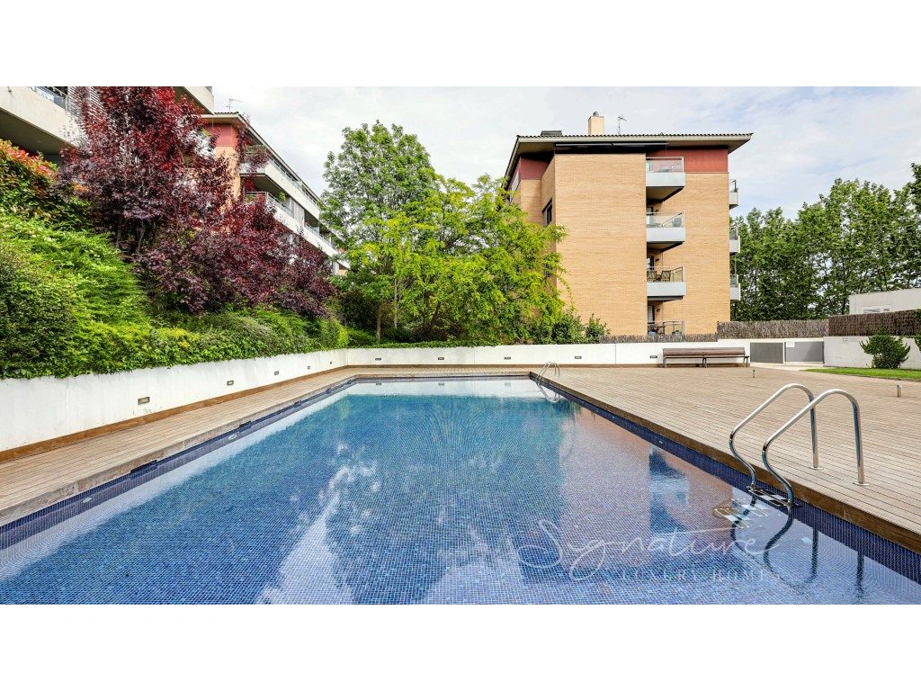 Piscina de Pis de lloguer en Sant Cugat del Vallès amb Aire condicionat, Calefacció i Terrassa