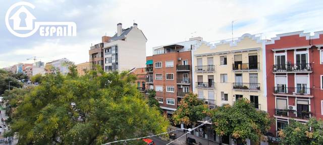 Piso en Venta en Calle del General Ricardos en Opañel