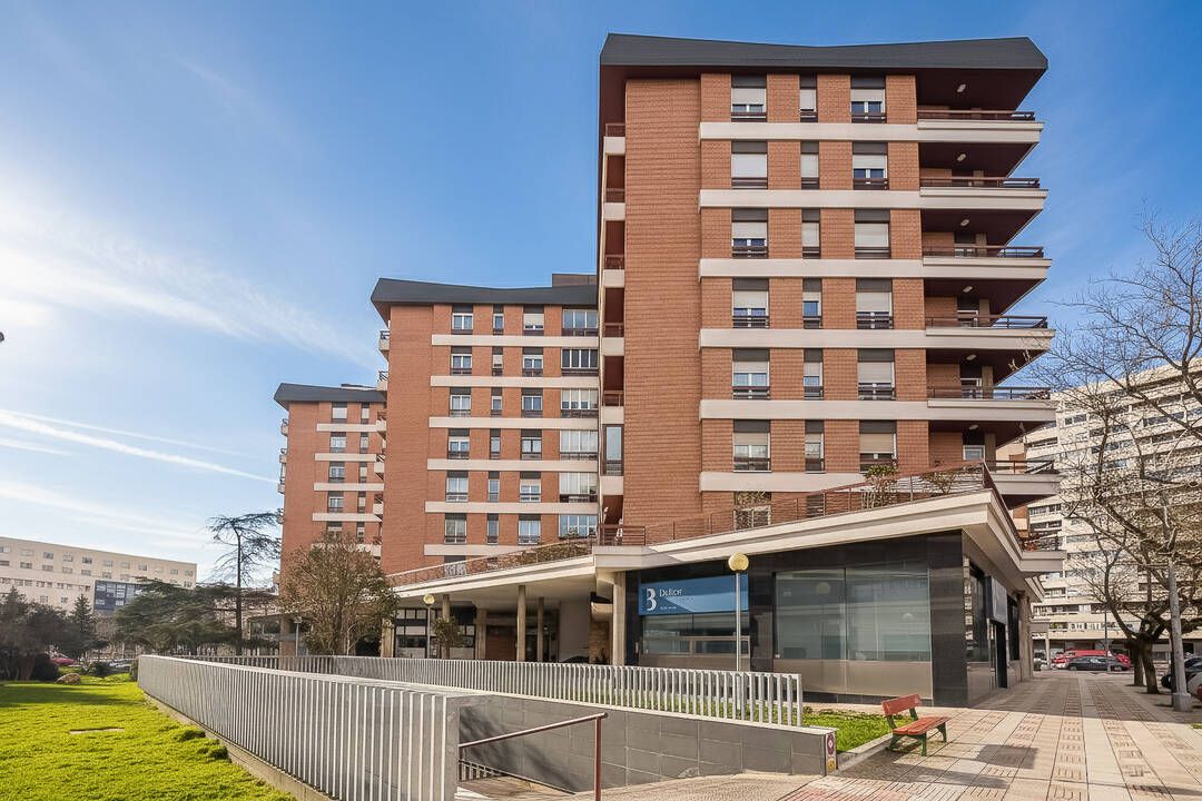 Exterior view of Attic for sale in  Pamplona / Iruña  with Heating