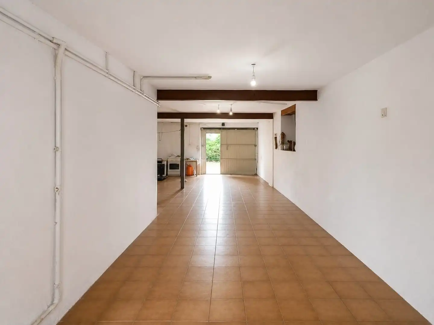 Finca rústica en venta en Valle de Losa con Jardín privado, Amueblado y Alarma