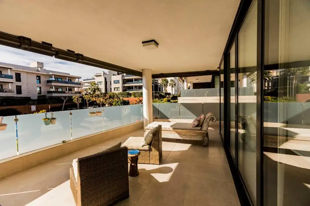 Terrassa de Apartament en venda en Eivissa amb Aire condicionat, Calefacció i Jardí privat
