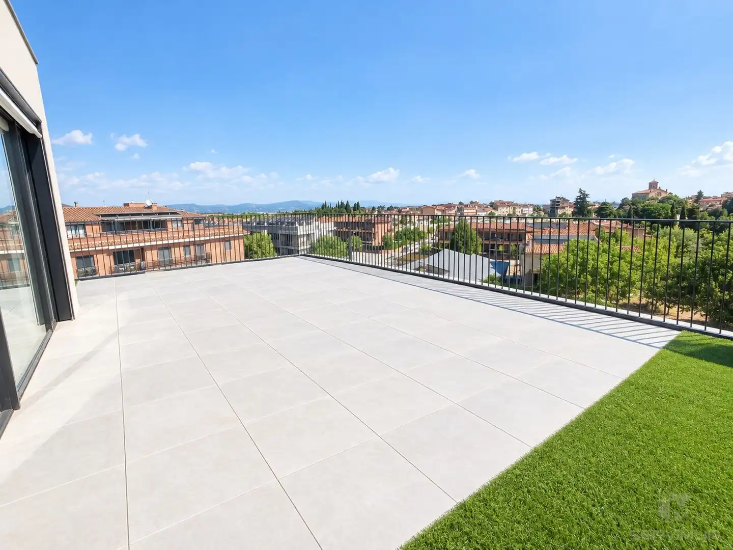 Dúplex con ascensor en venta en de Balenyà