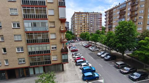 Photo 3 of Flat for rent in Plaza Pepe Ubis Plaza, Santa Lucía, Vitoria - Gasteiz
