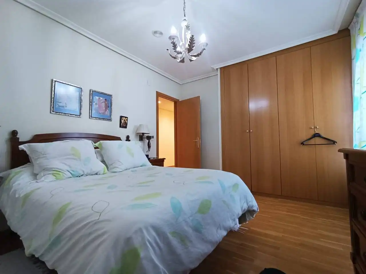Schlafzimmer von Wohnung zum Verkauf in Burgos mit Heizung, Parkett und Terrasse