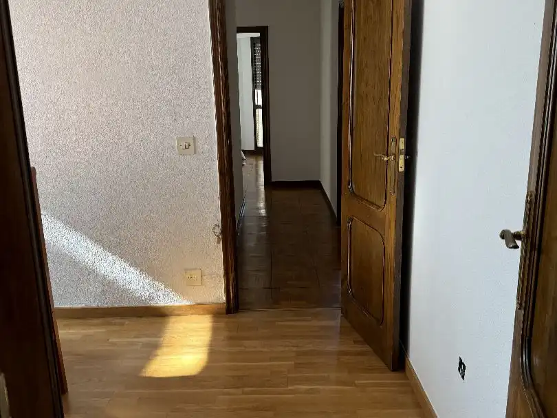 Wohnung zum Verkauf in Ourense Capital  mit Balkon