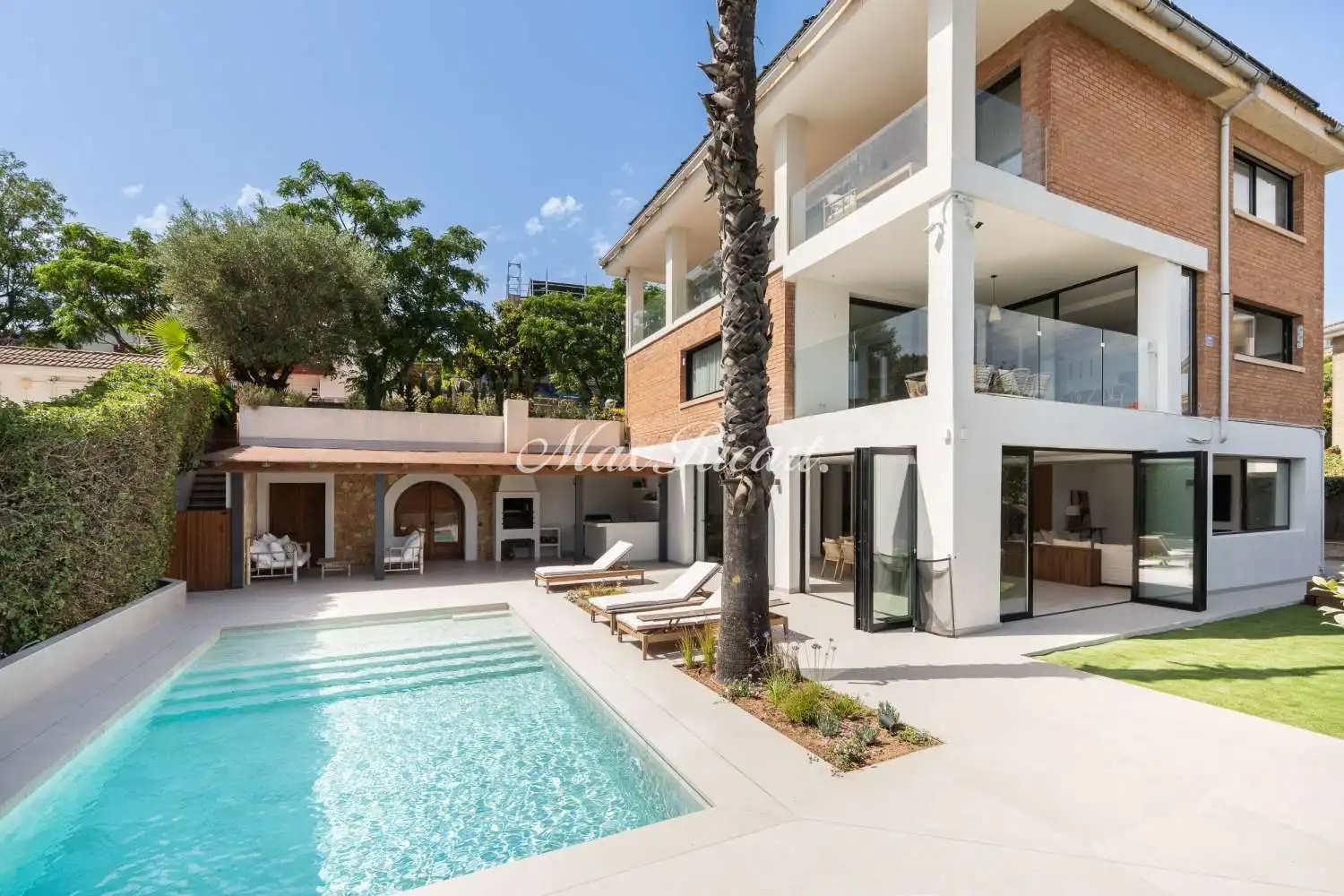 Exterior view of Houses for rent in Sant Just Desvern  with Air Conditioner, Heating and Terrace